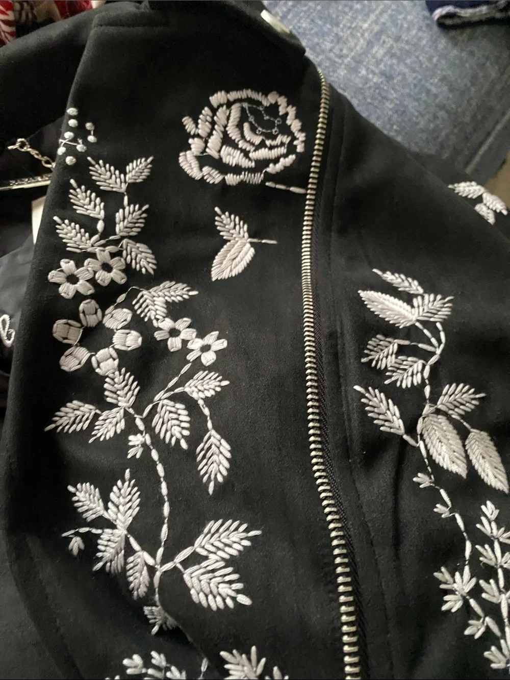 PAPARAZZI black embroidered floral NWT coat jacket size LARGE - Picture 3 of 13